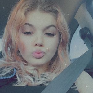 Meet your Posher, Sophia